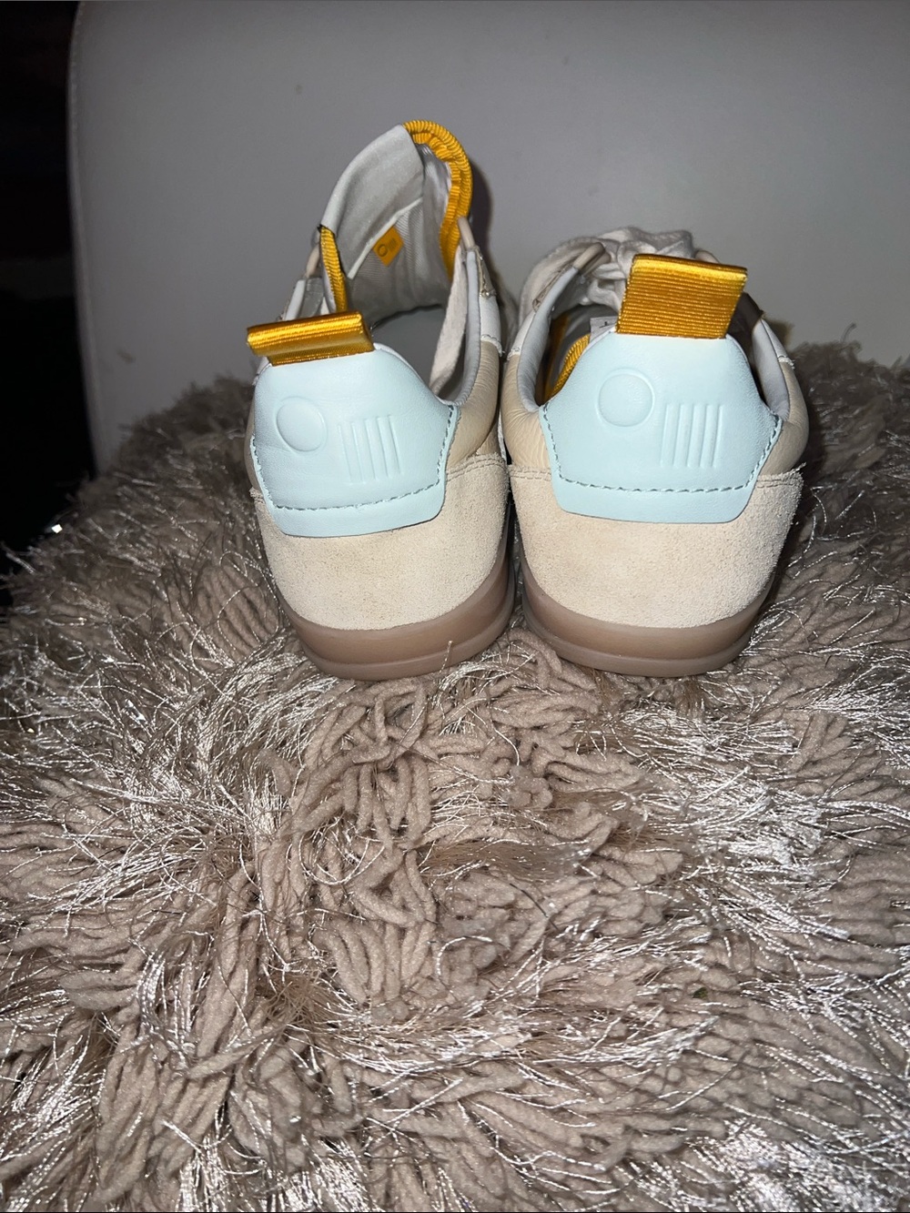 ONCEPT Fez Retro Low-Top Sneakers - Picture 6 of 10